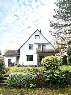 Hausansicht von hinten - 1 Zimmer Einfamilienhaus in Hanau