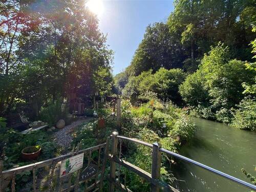 Wehr mit Fischtreppe - 