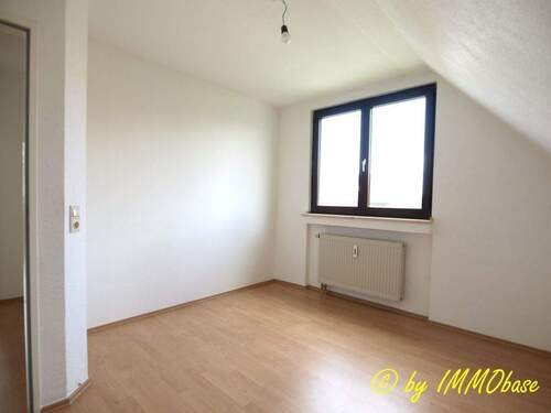 Schlafzimmer - 2 Zimmer Etagenwohnung in Frankenberg