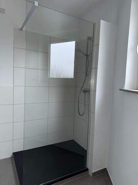 Dusche.jpeg - 