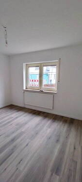 Schlafz. Eltern 3,76 x 3,51 m - 