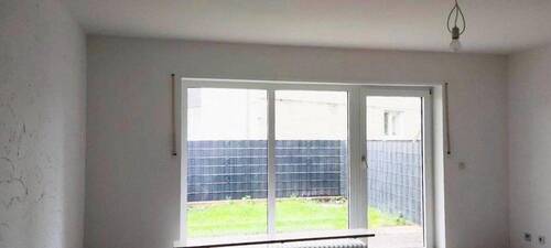links Retro-Strukturputz-Wand - 