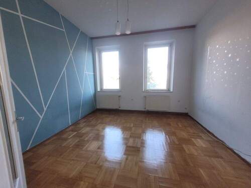 Zimmer 1 - 
