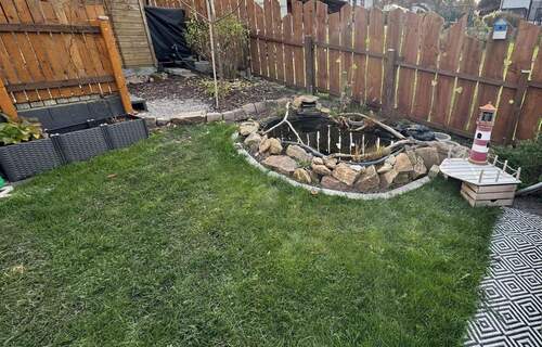 kleiner Gartenteich - 
