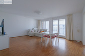 Wohnzimmer - 4 Zimmer Etagenwohnung zur Miete in Frankfurt am Main