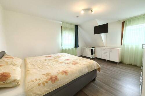 Schlafzimmer - Einfamilienhaus mit 128,00 m&sup2; in Wellendingen zum Kaufen