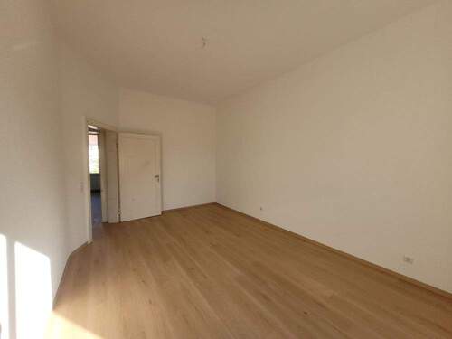 Zimmer 1 - 