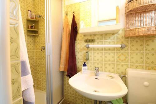 Gäste-WC im Erdgeschoss aktuell - Reihenendhaus mit 116,00 m&sup2; in Göttingen zum Kaufen