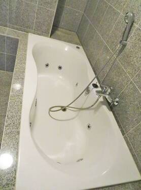 Whirlpool Badewanne - 