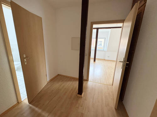 Flur - 2 Zimmer Etagenwohnung zur Miete in Leisnig