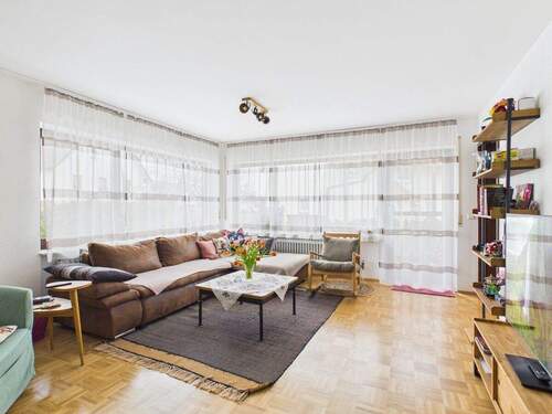 Helles Wohnzimmer - 2 Zimmer Etagenwohnung in Rottweil / Hausen