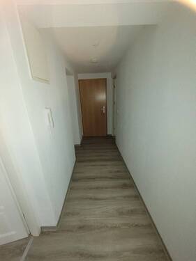 Einblick Flur Bild 2 - 2 Zimmer Etagenwohnung in Stralsund