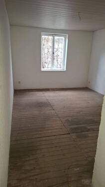 thumbnail (2).jpg - Halle in Chemnitz zur Miete
