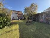 Blick vom Garten auf das Haus - 