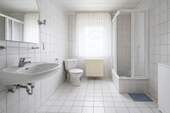 Badezimmer - 3 Zimmer Einfamilienhaus in Heringen (Werra)