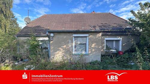 Rückansicht Gebäude - 4 Zimmer Einfamilienhaus zum Kaufen in Börgerende