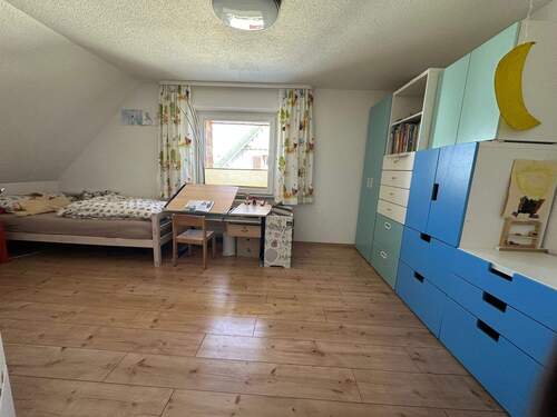 Zimmer 1 - 