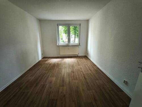Schlafzimmer - 2 Zimmer Etagenwohnung zur Miete in Merseburg