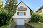 Gebäudeansicht - 5 Zimmer Mehrfamilienhaus, Wohnhaus zum Kaufen in Filderstadt