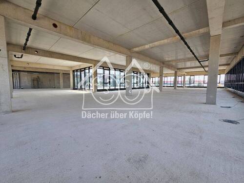 Gewerbefläche Bild 1 - TOP: Repräsentative Neubauflächen in frequentierter Sichtlage in Nürnberg - Höfen