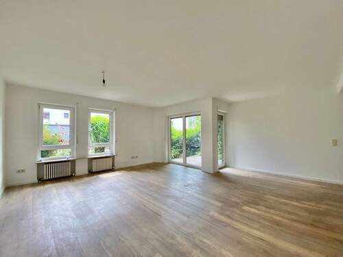 Wohnzimmer - 3 Zimmer Etagenwohnung in Daisendorf