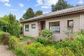 Haus - 4 Zimmer Bungalow zum Kaufen in Hamburg / Meiendorf