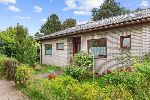 Haus - 4 Zimmer Bungalow zum Kaufen in Hamburg / Meiendorf