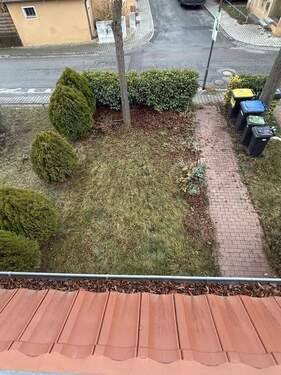 Blick vom OG zum Vorgarten - 