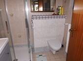 Duschbad mit Toilette - 