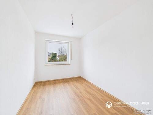 Kinder-/ Arbeitszimmer - 