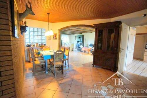 offener Wohnbereich - 4 Zimmer Einfamilienhaus zum Kaufen in Wittmund