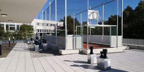 Sportfeld auf dem Dach - 