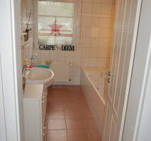 Badezimmer im EG.jpg - 