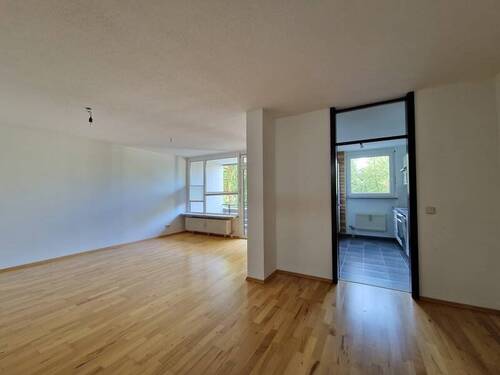 Wohnen/Essen - 3 Zimmer Etagenwohnung zur Miete in Nürnberg