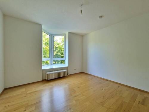 Kind/Arbeiten - Etagenwohnung mit 86,50 m² in Nürnberg zur Miete