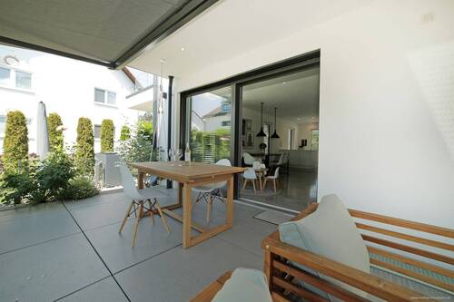 sonnige Terrasse - 