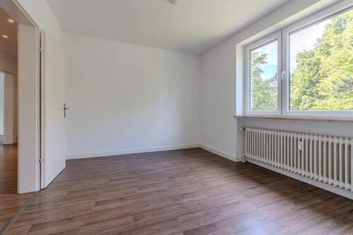 Zimmer 1 - 