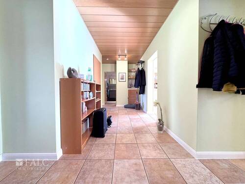 Flur 1 - 3 Zimmer Etagenwohnung zur Miete in Bonn