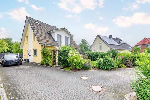 Grundstückszufahrt - 