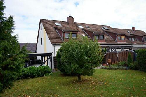 Gartenansicht II - 4 Zimmer Reihenendhaus in Wolfsburg