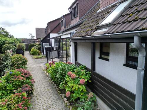 Eingang-Zuwegung - 