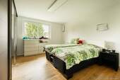 1. Schlafzimmer - 