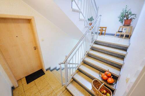 Hausflur - Etagenwohnung mit 64,00 m² in BI-Sennestadt zum Kaufen