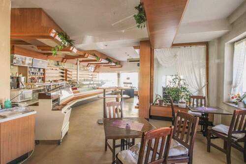 Verkaufsräume 1 - 1 Zimmer Mehrfamilienhaus, Wohnhaus in Königsfeld im Schwarzwald