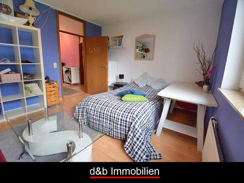 2.JPG - 2 Zimmer Etagenwohnung zum Kaufen in Köln