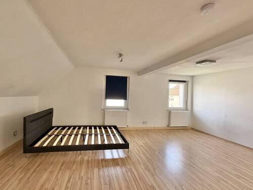 2. Schlafzimmer OG - 