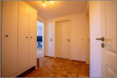 Ankleide / Garderobe / AR - 