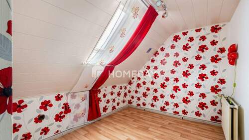 2. OG Schlafzimmer 2 - 