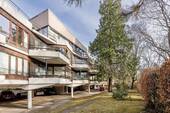 Sicht zur Straßenseite - 2 Zimmer, 1. Stock, Terrasse, 1x Stellplatz im Komponistenviertel von Lankwitz, ruhig