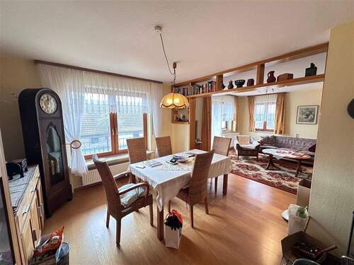 Wohn-Esszimmer EG - Mehrfamilienhaus, Wohnhaus mit 189,00 m&sup2; in Ippesheim zum Kaufen